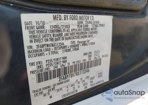 2011 Ford Crown Victoria Police Interceptor z USA, uszkodzony, nr VIN 2FABP7BV7BX113346